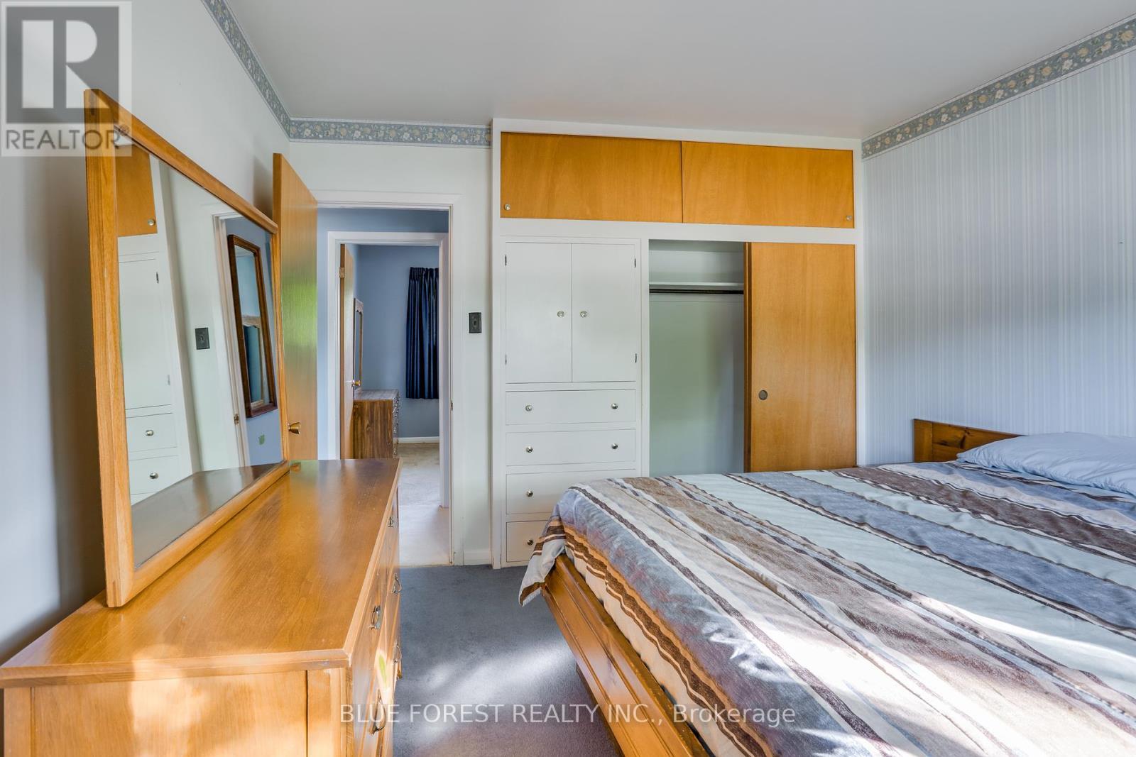 125 Goldwick Crescent, London East (East D), ON - Indoor Photo Showing Bedroom