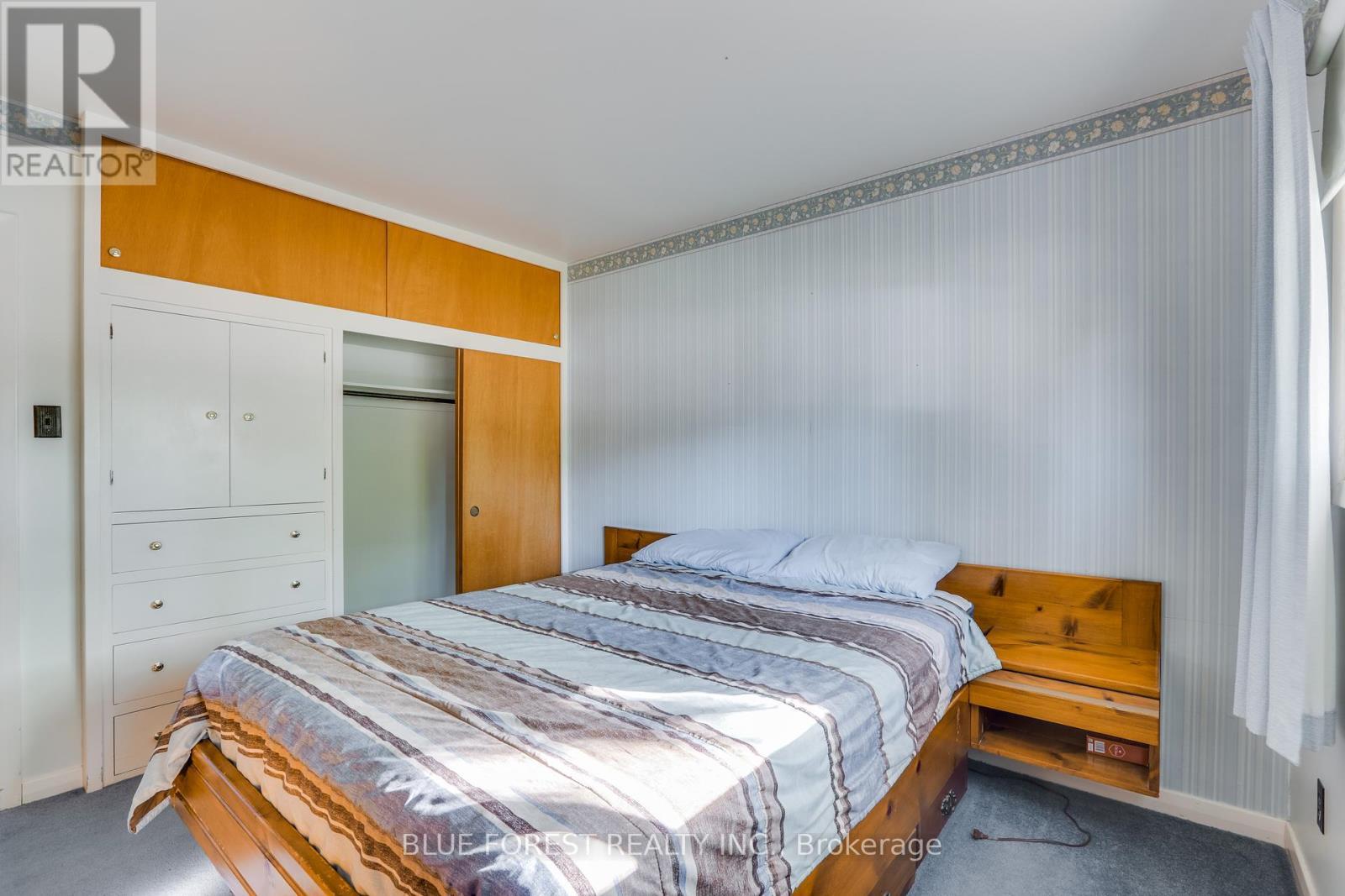 125 Goldwick Crescent, London East (East D), ON - Indoor Photo Showing Bedroom