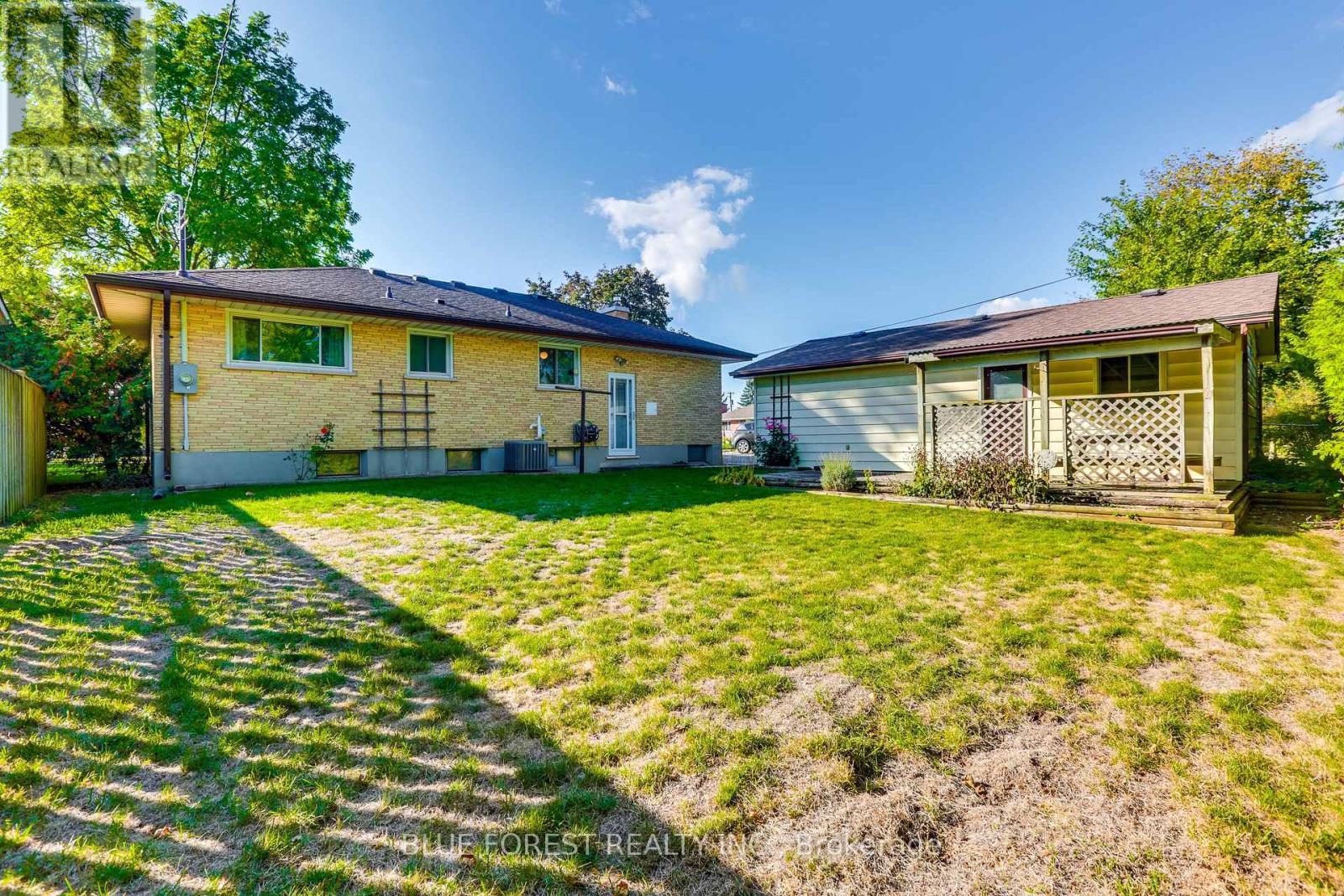 125 Goldwick Crescent, London East (East D), ON - Outdoor