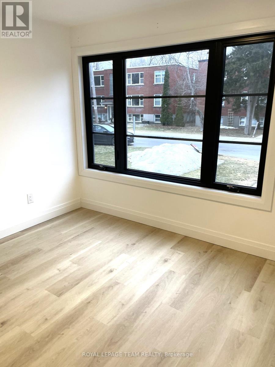 503 Athlone Avenue, Ottawa, ON - Indoor Photo Showing Other Room