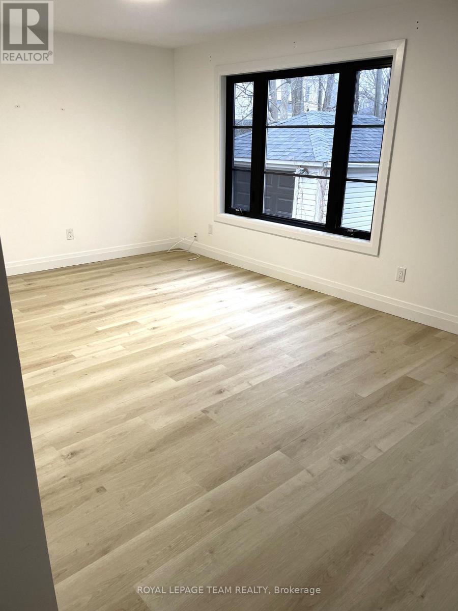 503 Athlone Avenue, Ottawa, ON - Indoor Photo Showing Other Room