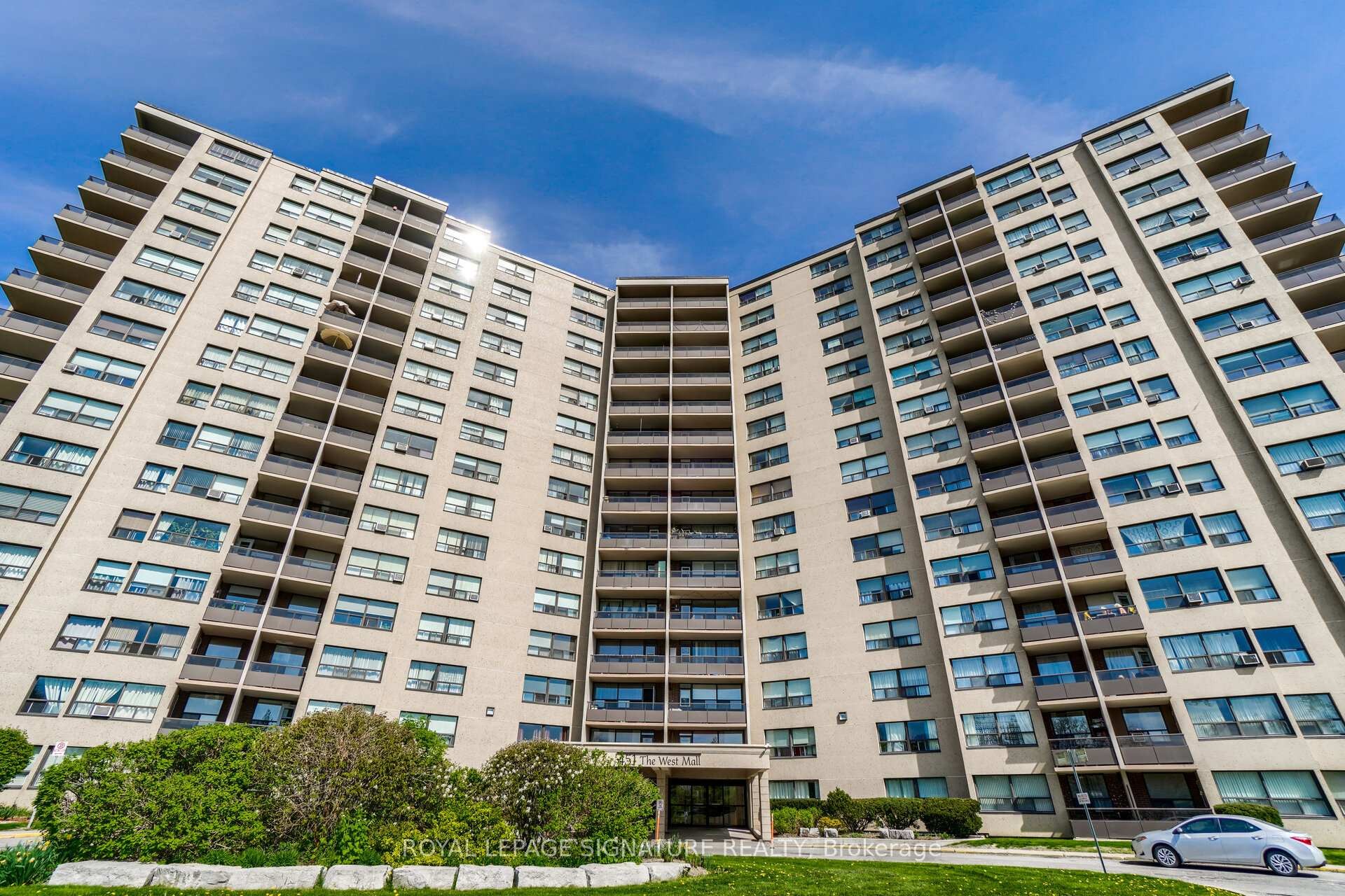 1212-451 The West Mall Drive, Toronto, ON - Outdoor With Balcony With Facade