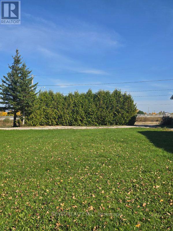 16 Laferriere Street, Kapuskasing, ON