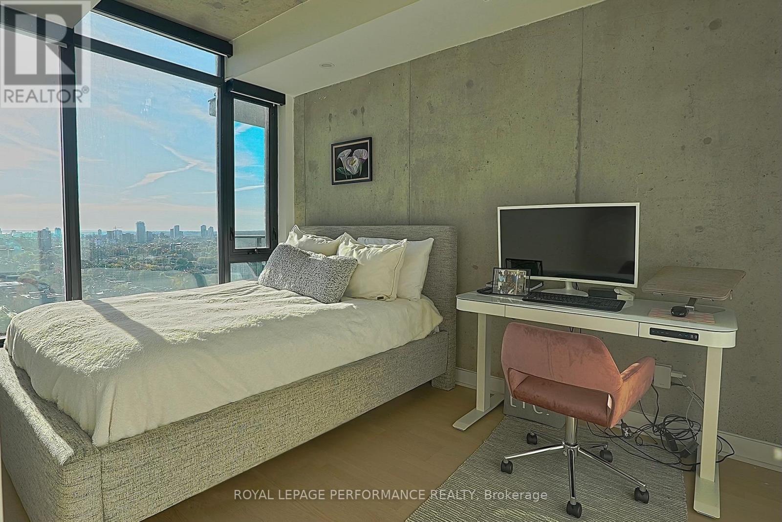 1804 - 203 Catherine Street, Ottawa, ON - Indoor Photo Showing Bedroom