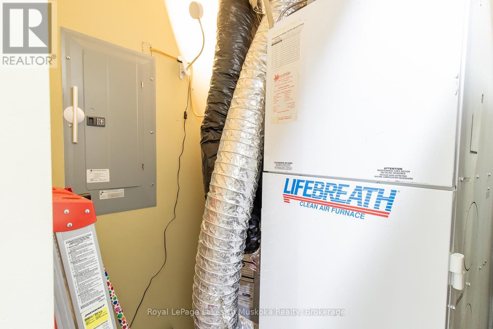 110 - 24 Ontario Street, Bracebridge (Macaulay), ON - Indoor Photo Showing Basement