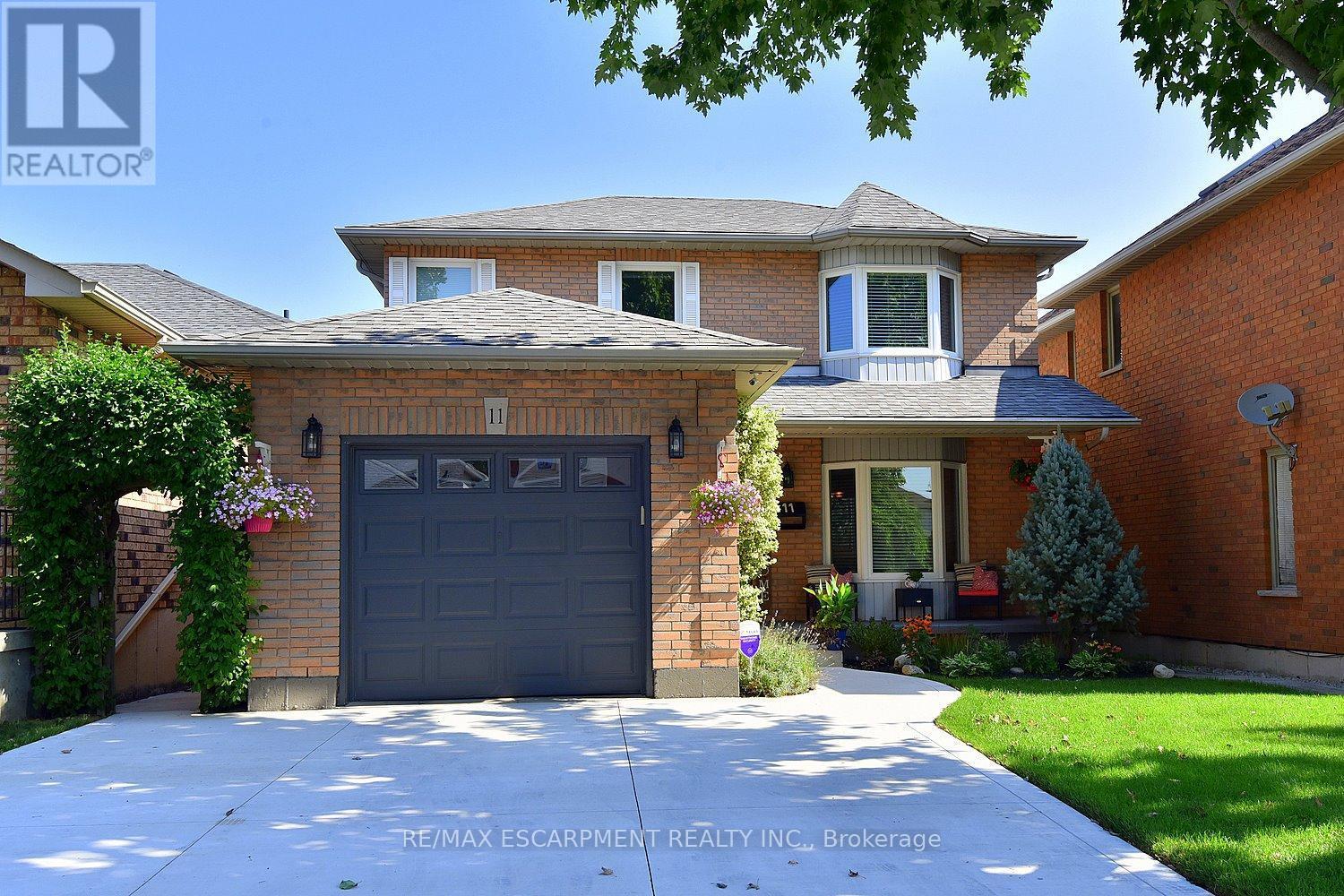 11 Jacqueline Boulevard, Hamilton, ON - Outdoor