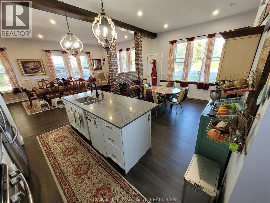 21132 Port Road, Merlin, ON - Indoor