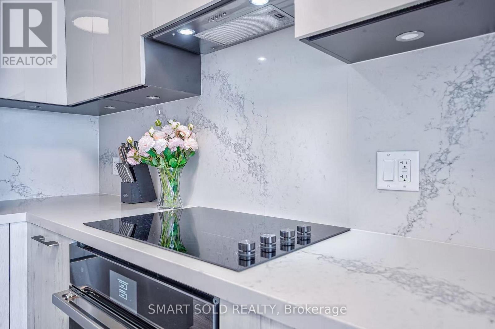 2701 - 8 Water Walk Drive, Markham, ON -