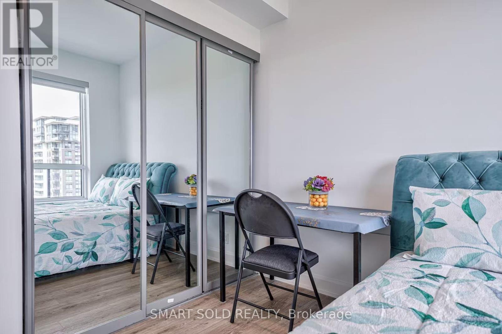 2701 - 8 Water Walk Drive, Markham, ON - Indoor