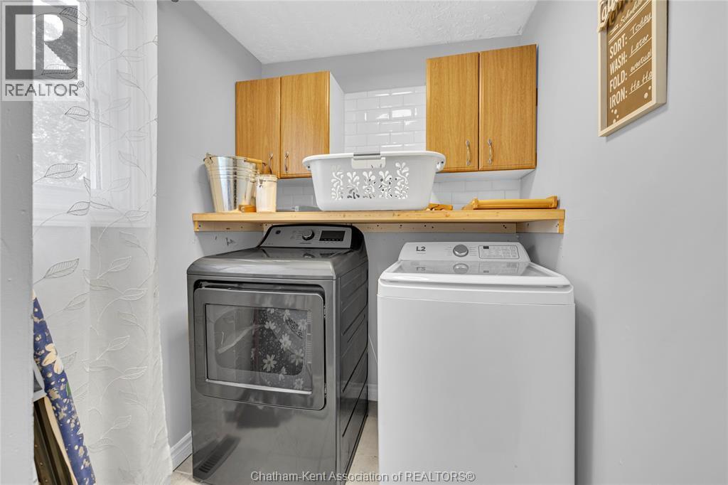 4 Oak Street, Ridgetown, ON - Indoor Photo Showing Laundry Room