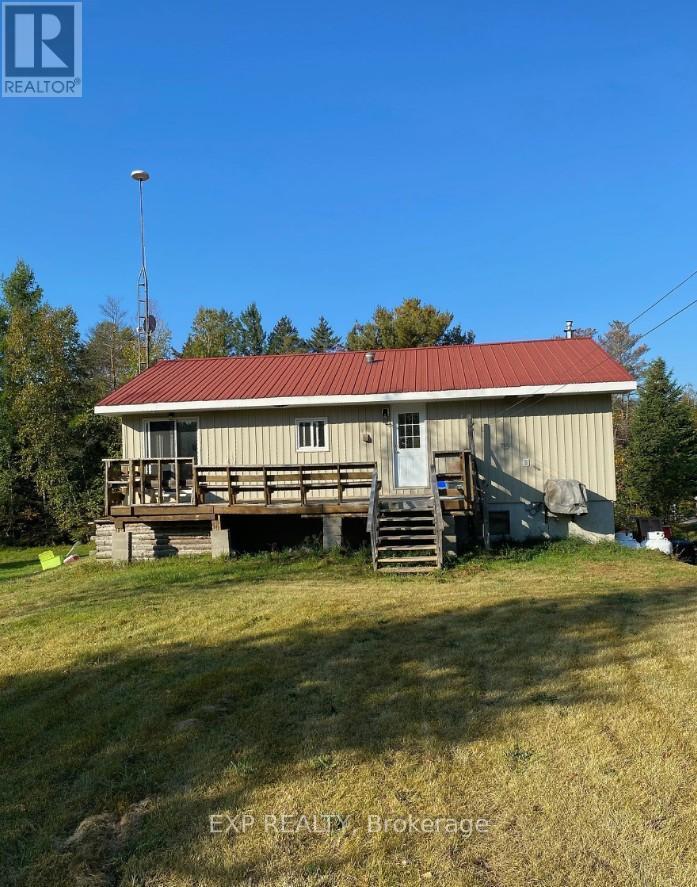 8555 10Th Line, Essa, ON - Outdoor