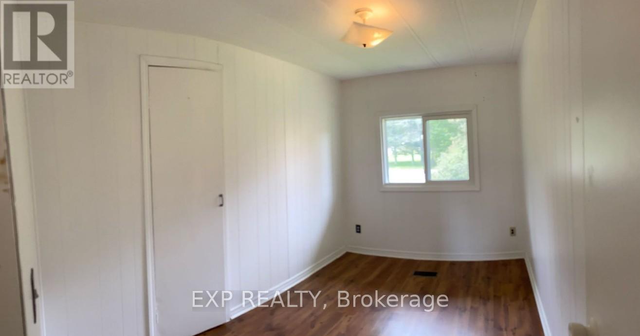 8555 10Th Line, Essa, ON - Indoor Photo Showing Other Room