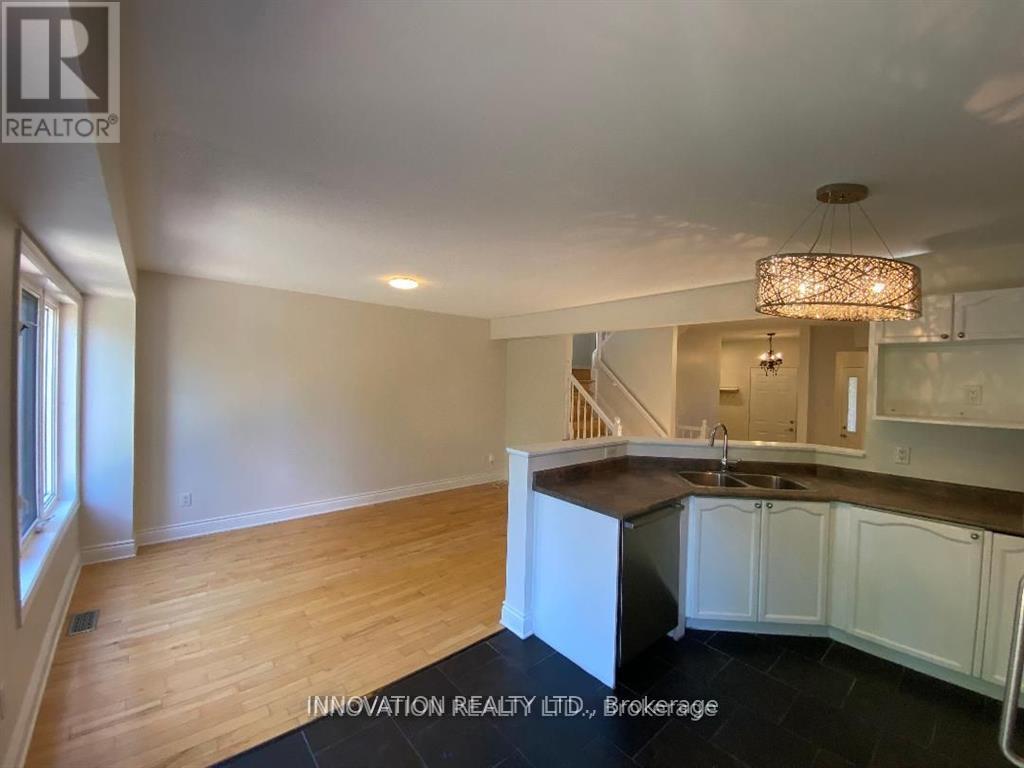 11 Cedar Park Street, Ottawa, ON - Indoor Photo Showing Kitchen With Double Sink