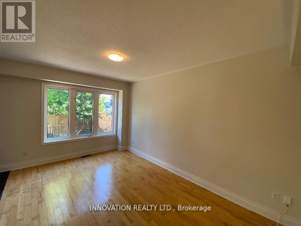 11 Cedar Park Street, Ottawa, ON - Indoor Photo Showing Other Room