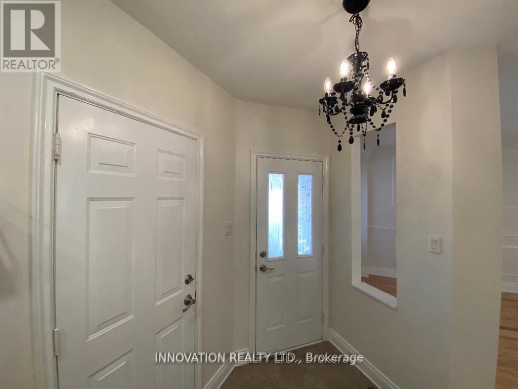 11 Cedar Park Street, Ottawa, ON - Indoor Photo Showing Other Room