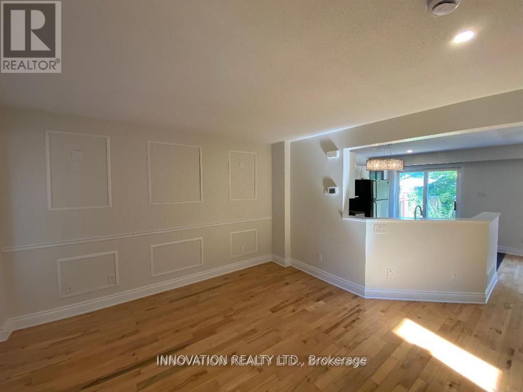 11 Cedar Park Street, Ottawa, ON - Indoor Photo Showing Other Room