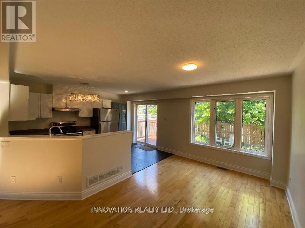 11 Cedar Park Street, Ottawa, ON - Indoor