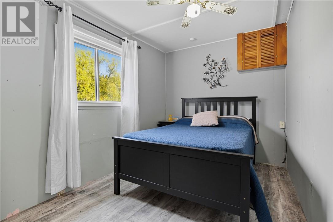 41 Graham Road, Massey, ON - Indoor Photo Showing Bedroom