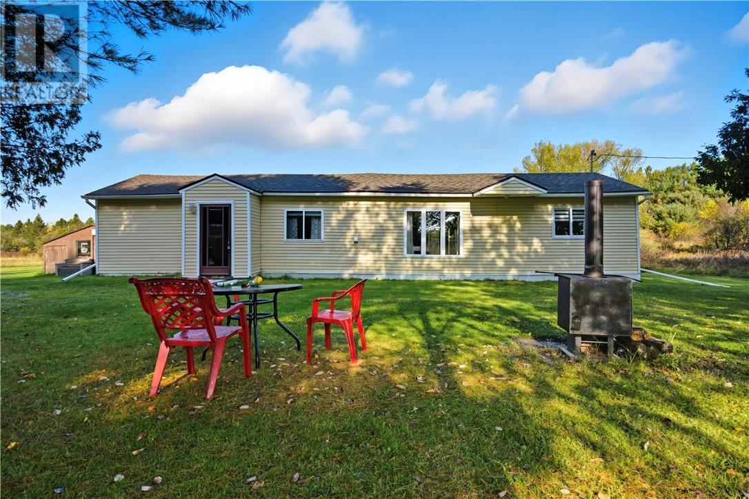 41 Graham Road, Massey, ON - Outdoor
