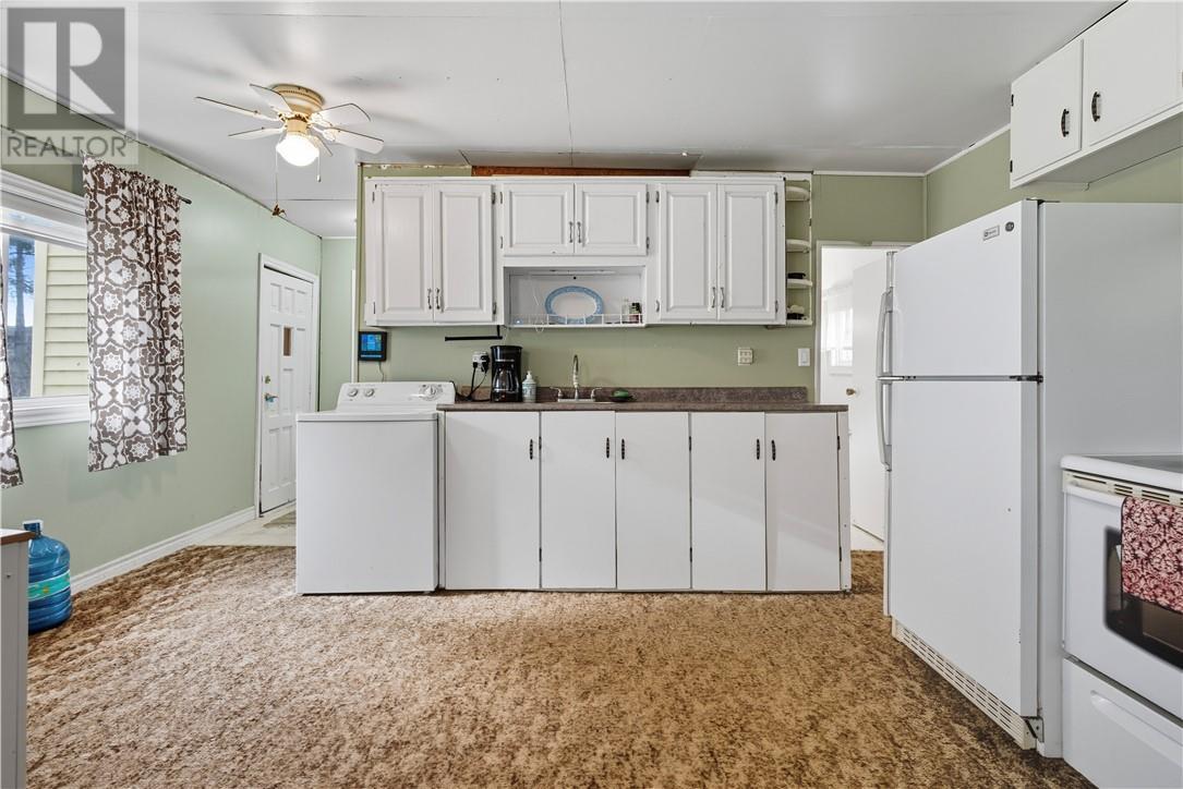 41 Graham Road, Massey, ON - Indoor