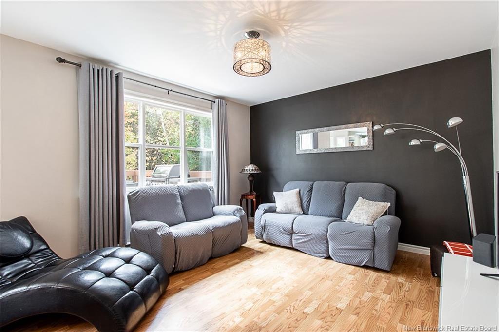 106 Royal Oaks Blvd, Moncton, NB