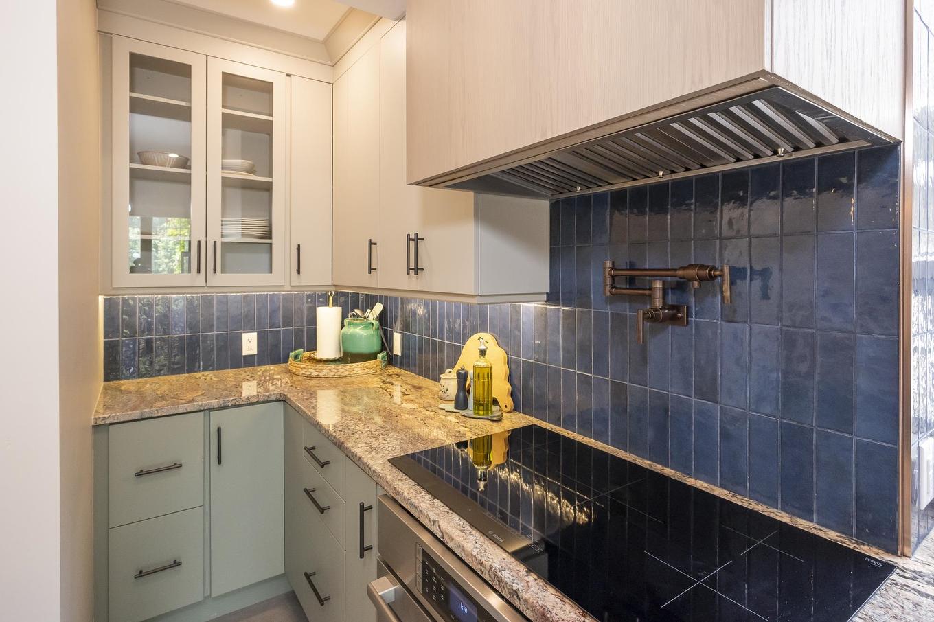 124 Summit Avenue, Thunder Bay, ON - Indoor Photo Showing Kitchen