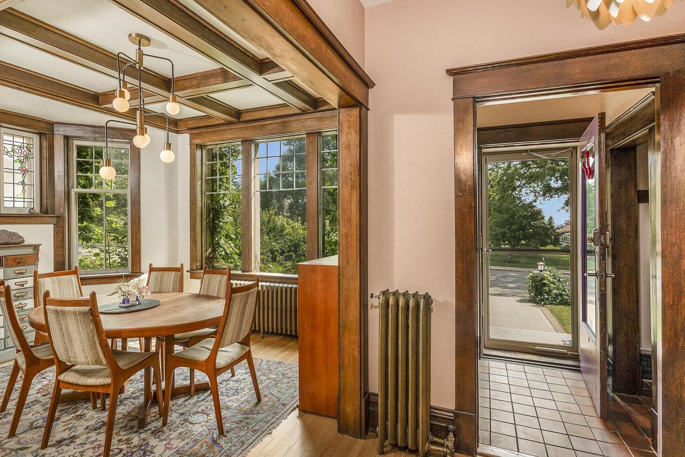 124 Summit Avenue, Thunder Bay, ON - Indoor Photo Showing Dining Room