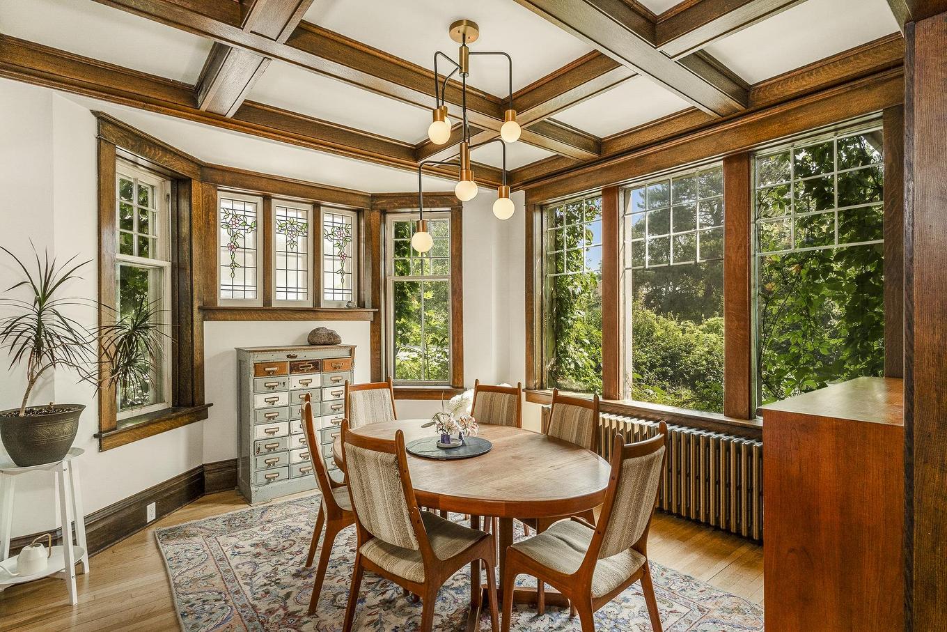 124 Summit Avenue, Thunder Bay, ON - Indoor Photo Showing Dining Room
