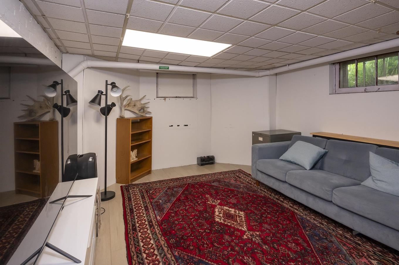 124 Summit Avenue, Thunder Bay, ON - Indoor