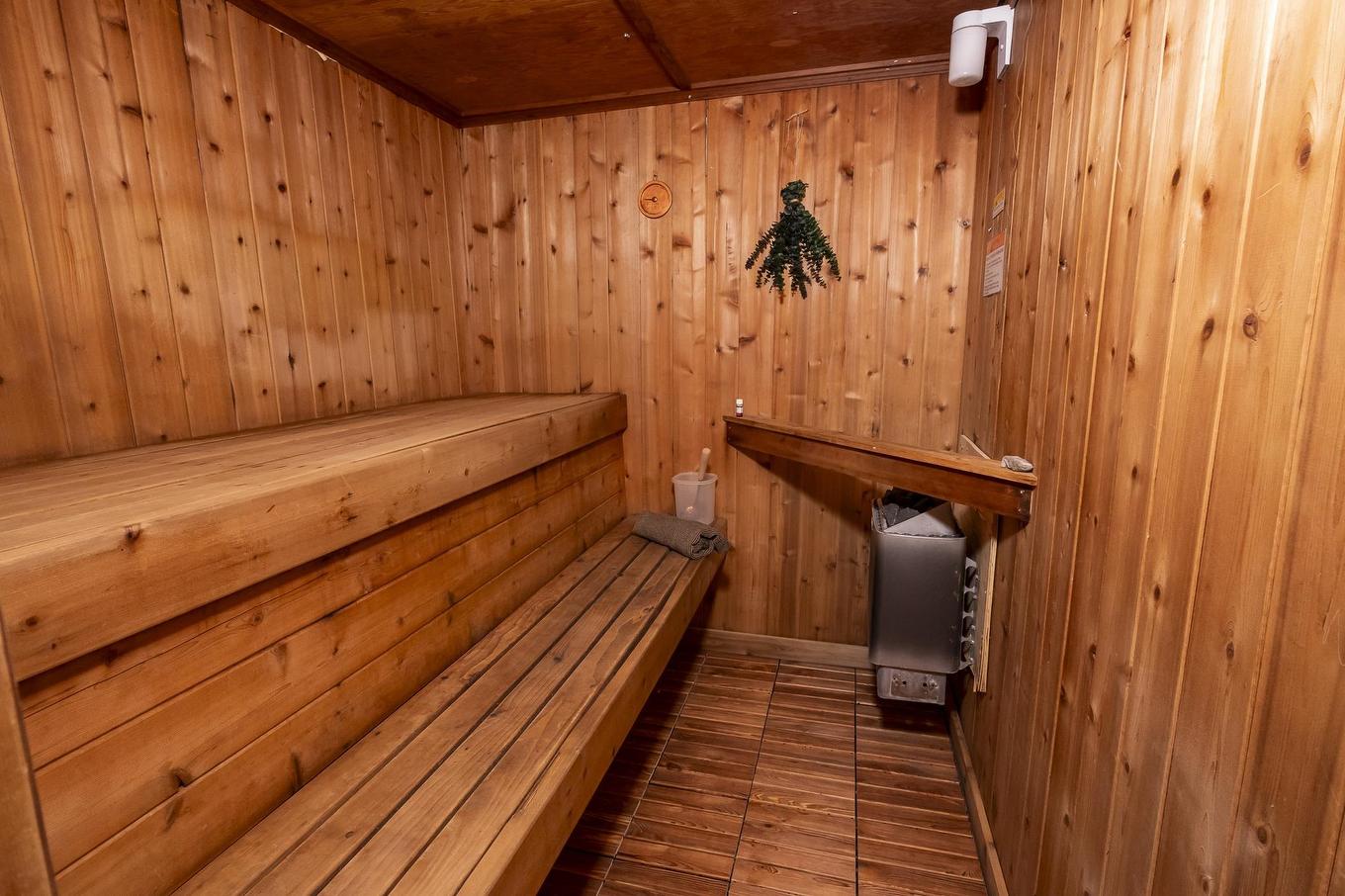 124 Summit Avenue, Thunder Bay, ON - Indoor Photo Showing Other Room