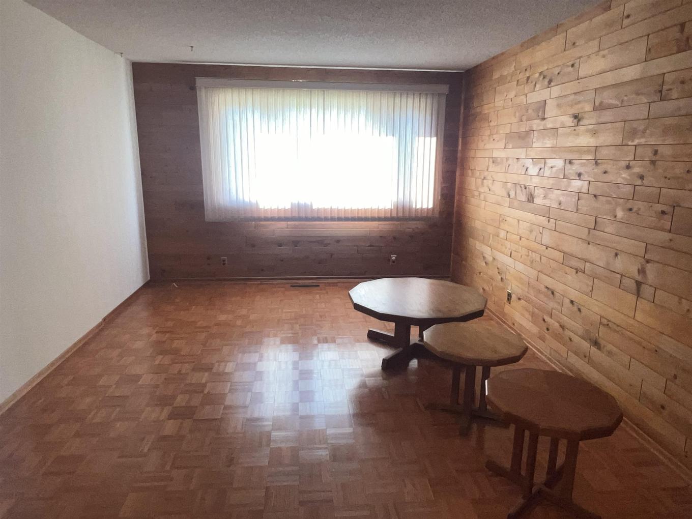 146 Pine Crescent, Atikokan, ON - Indoor Photo Showing Other Room