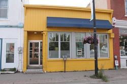 317 Bay Street Thunder Bay, ON P7A 1S3