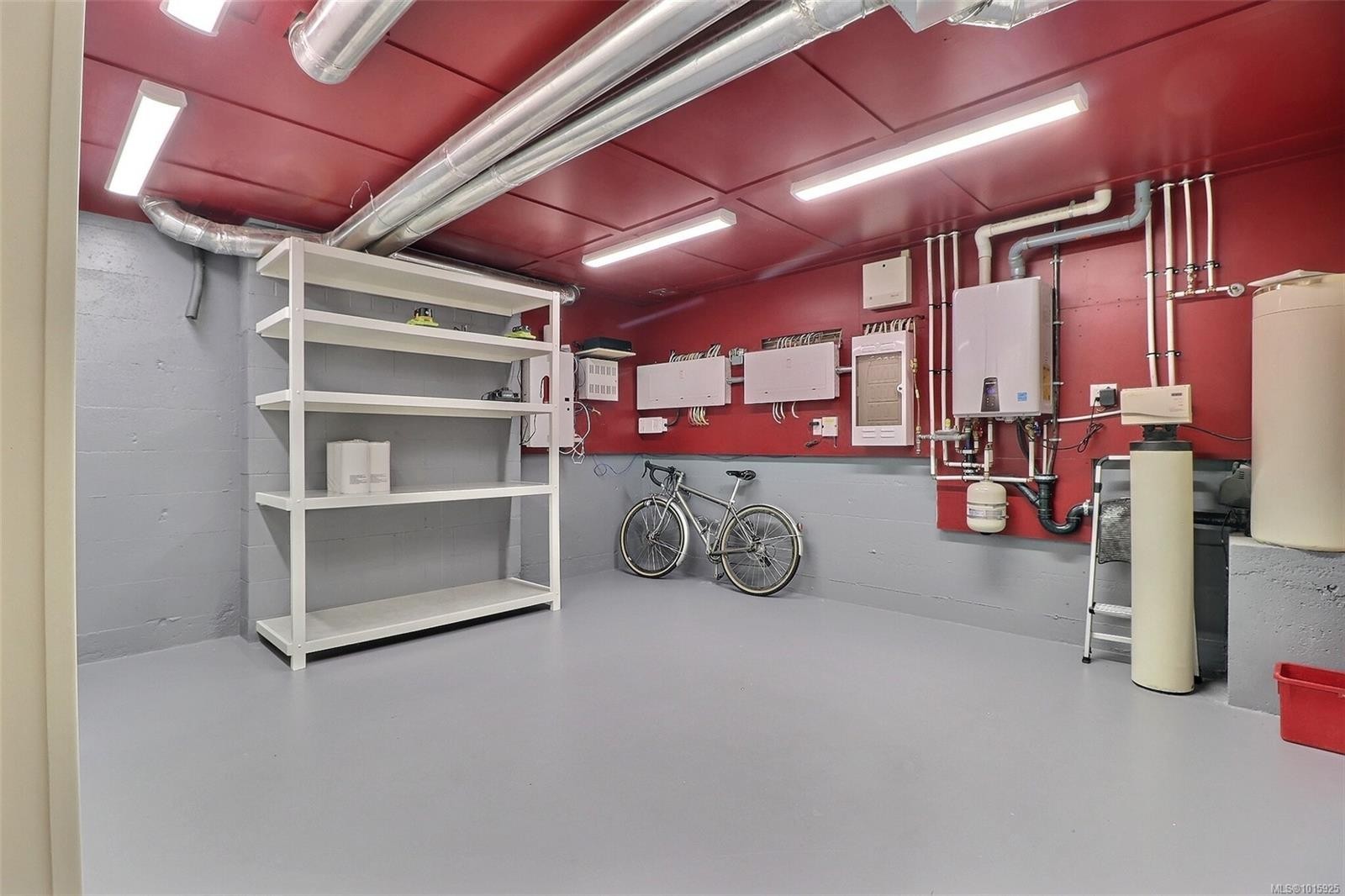 3977 Lexington Ave, Saanich, BC