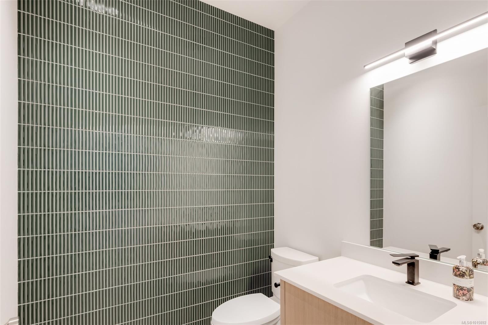 1542 Despard Ave, Victoria, BC