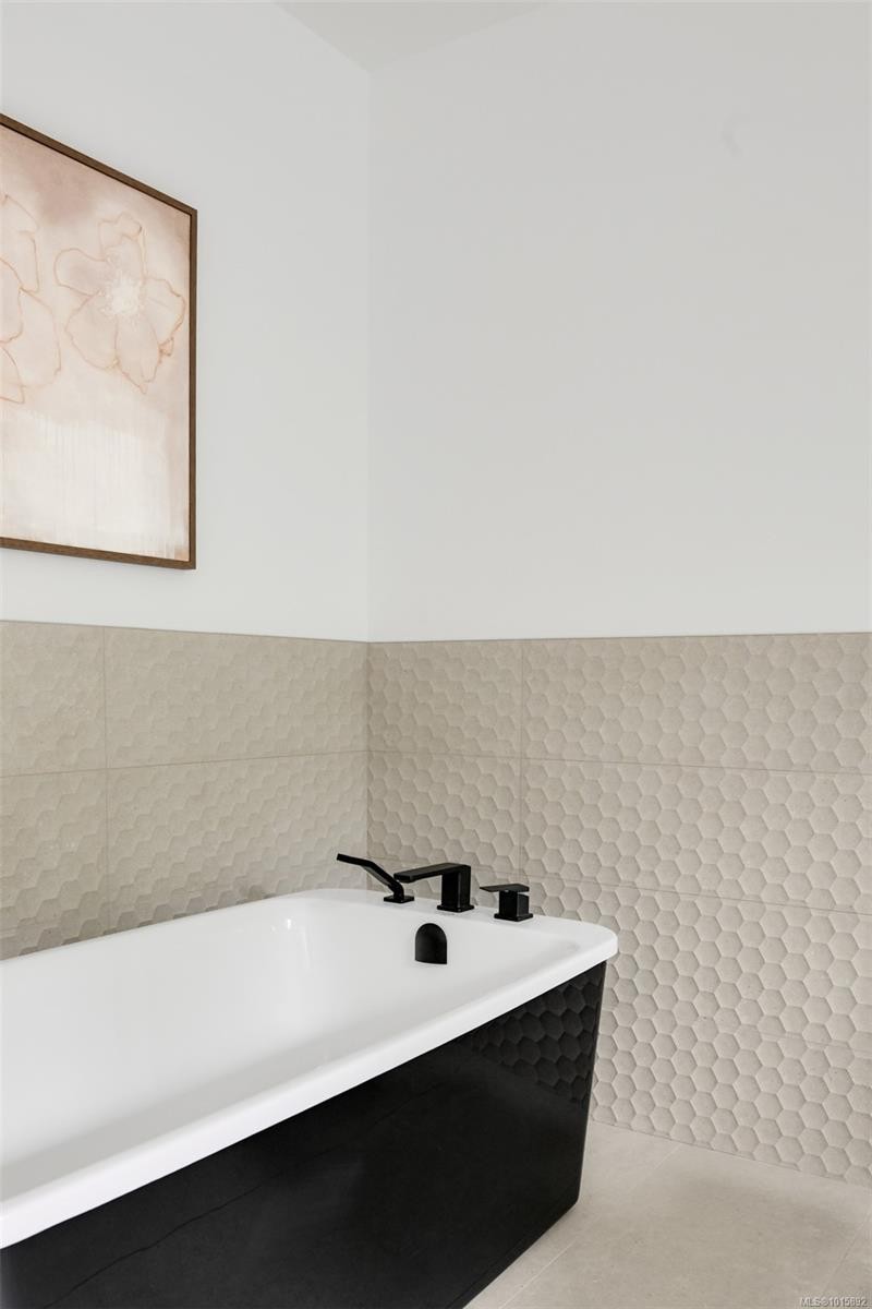 1542 Despard Ave, Victoria, BC