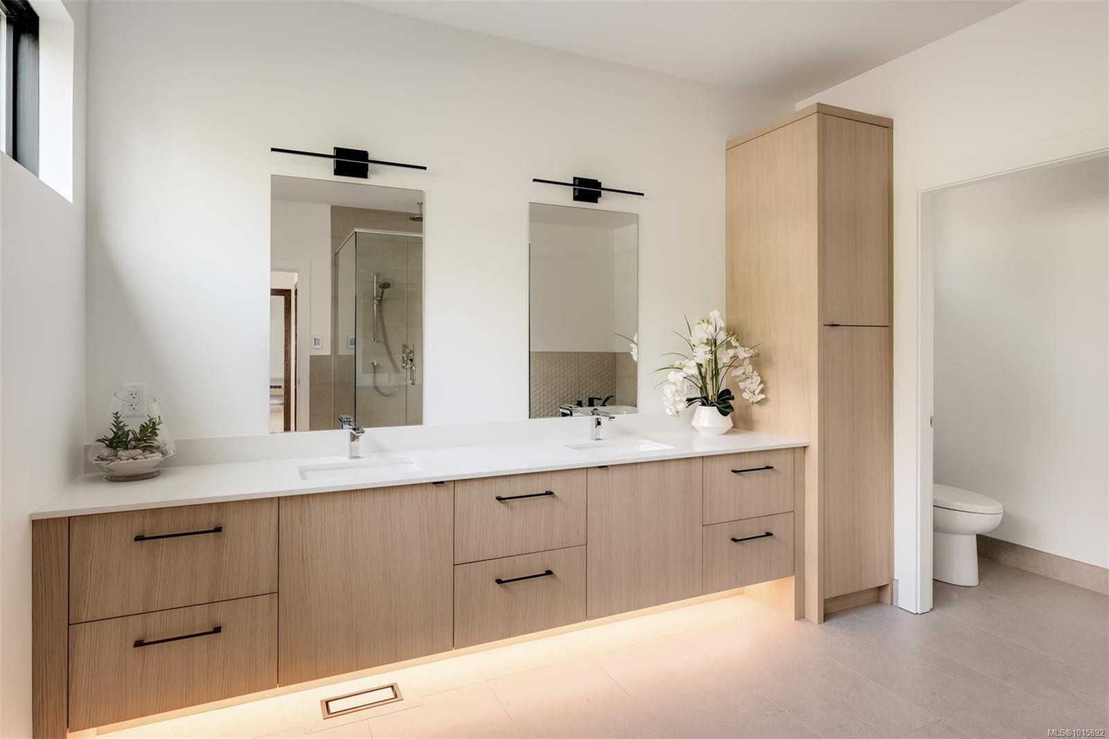 1542 Despard Ave, Victoria, BC