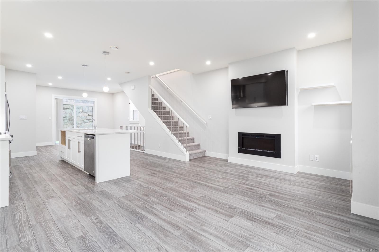 629 Selwyn Close, Langford, BC