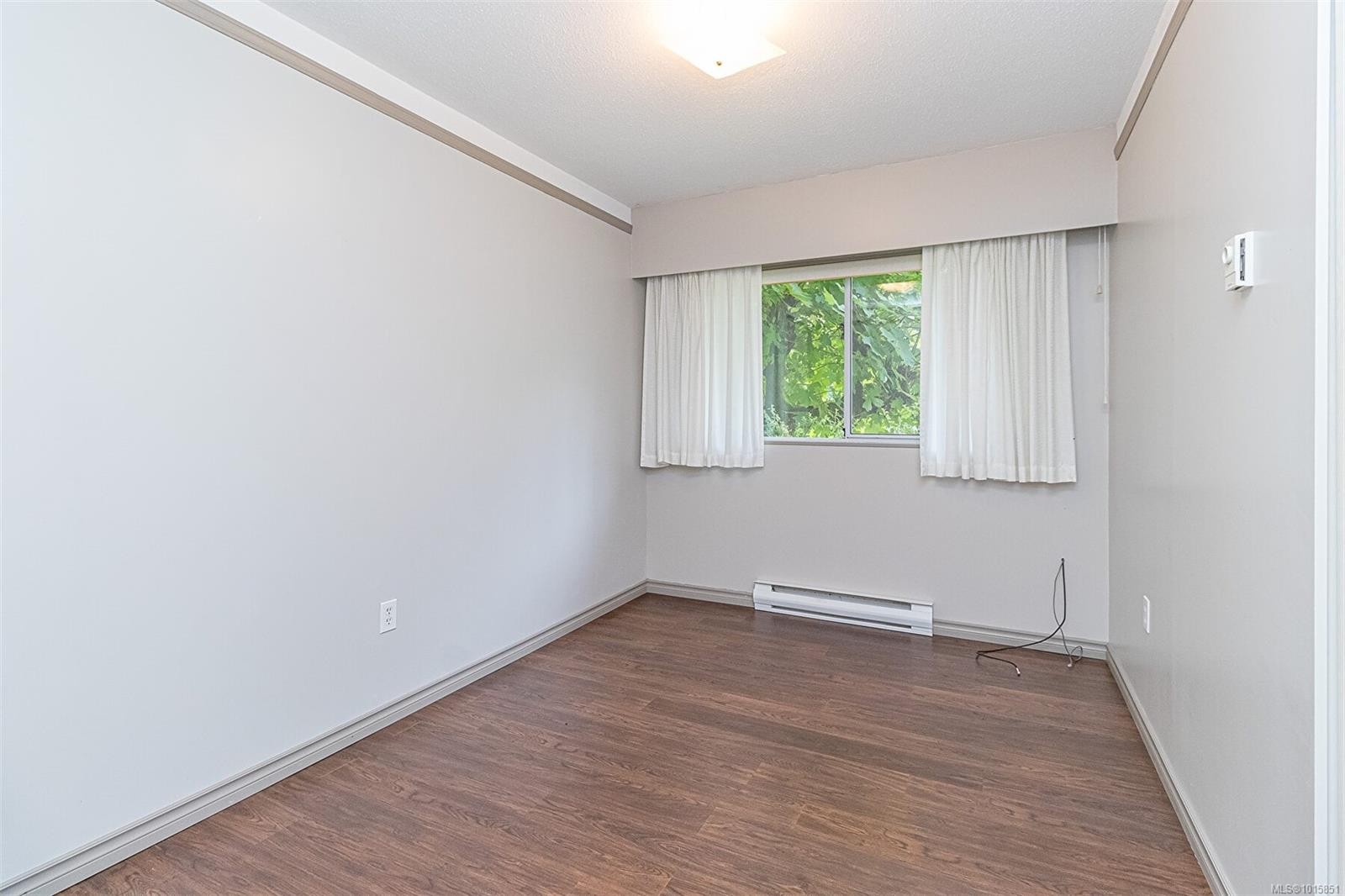 7155 &B7155 Bell Mckinnon Rd, Duncan, BC