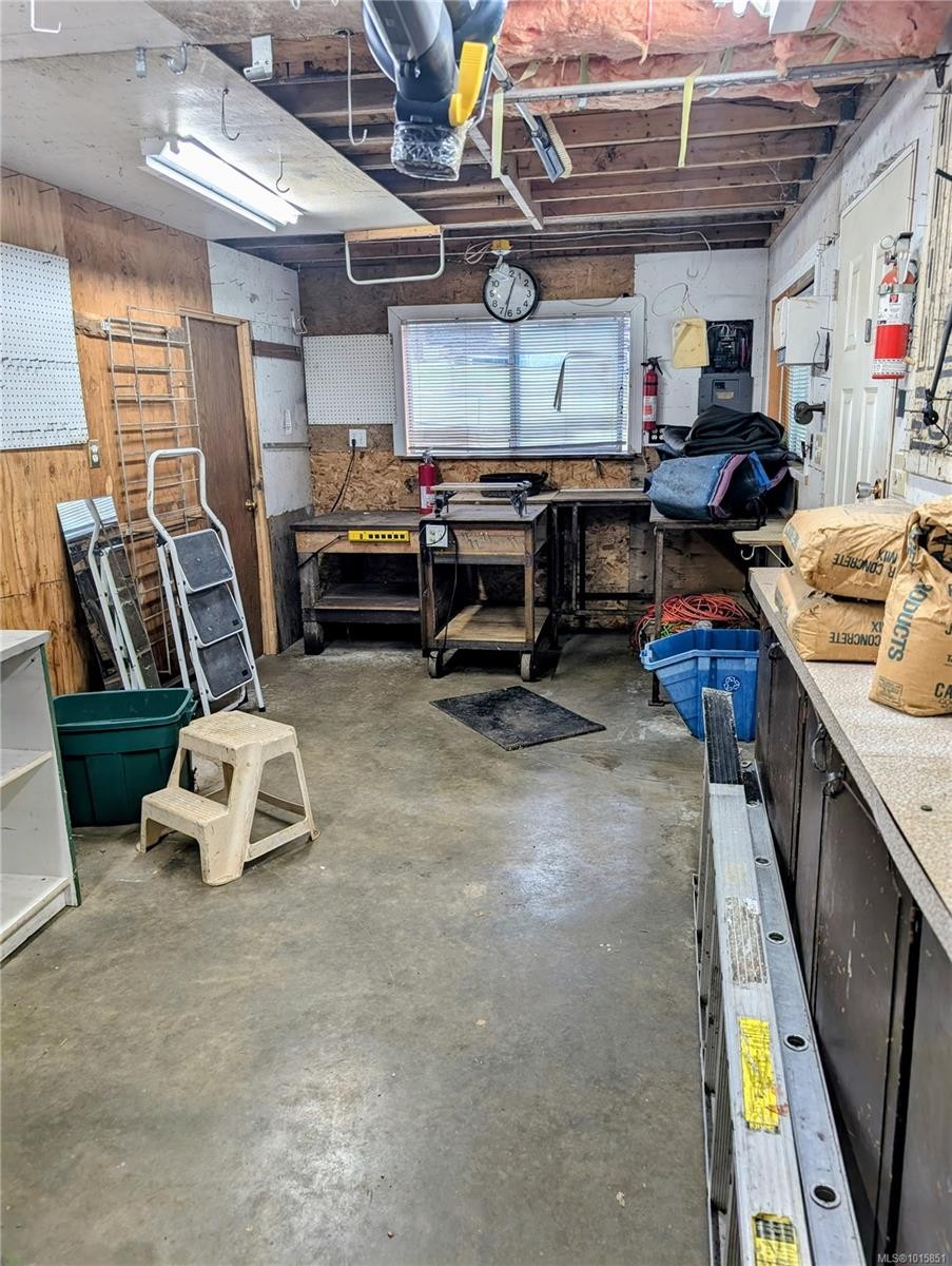 7155 &B7155 Bell Mckinnon Rd, Duncan, BC