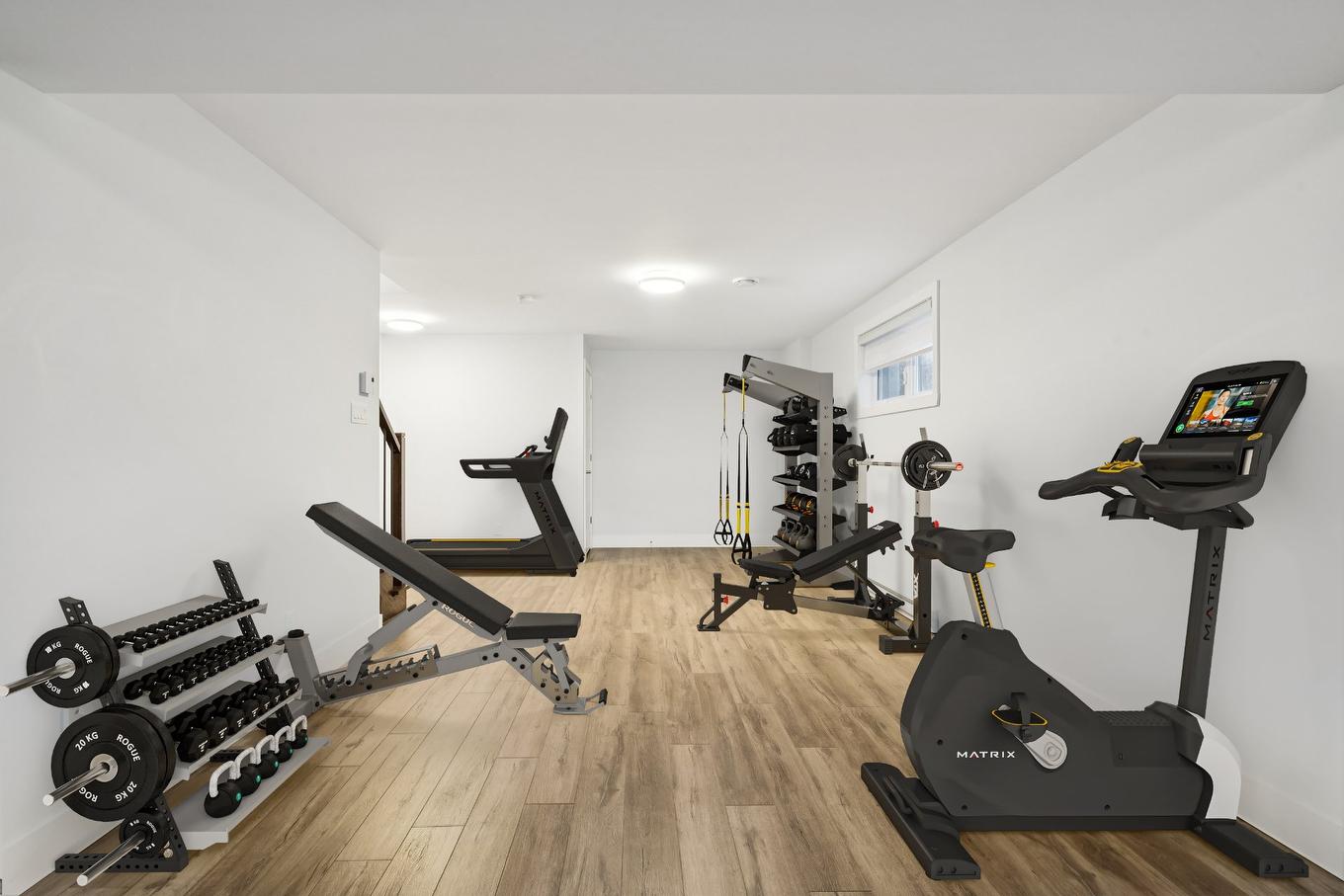 Exercise room - 5960 Rue Alexandre, Brossard, QC - Indoor Photo Showing Gym Room