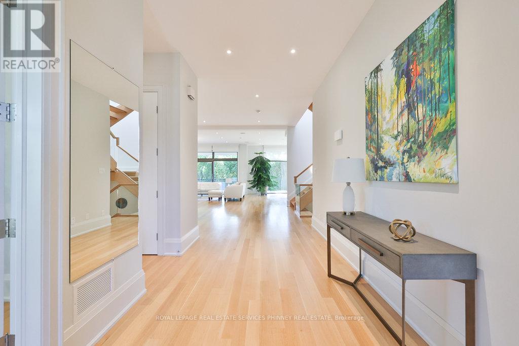 1456 Applewood Road, Mississauga, ON - Indoor Photo Showing Other Room