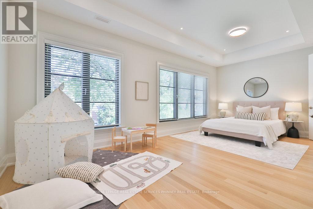 1456 Applewood Road, Mississauga, ON - Indoor Photo Showing Bedroom