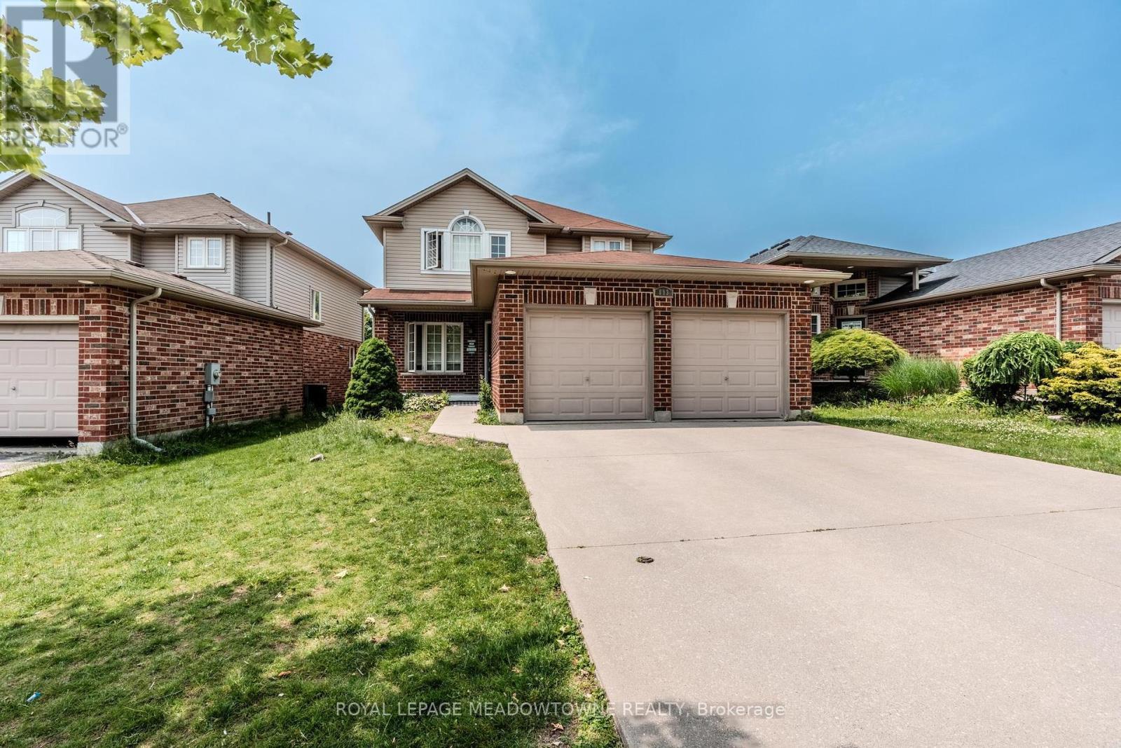 893 Bitterbush Crescent, London North, ON - Outdoor With Facade