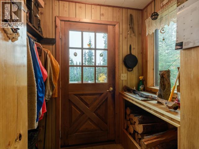 16 Deadend Road, Whitehorse South, YT - Indoor Photo Showing Other Room