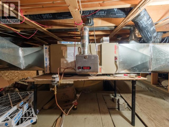 16 Deadend Road, Whitehorse South, YT - Indoor Photo Showing Basement