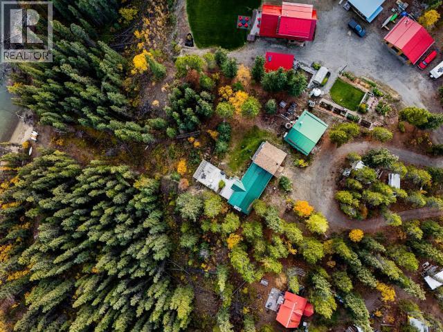 16 Deadend Road, Whitehorse South, YT - Outdoor