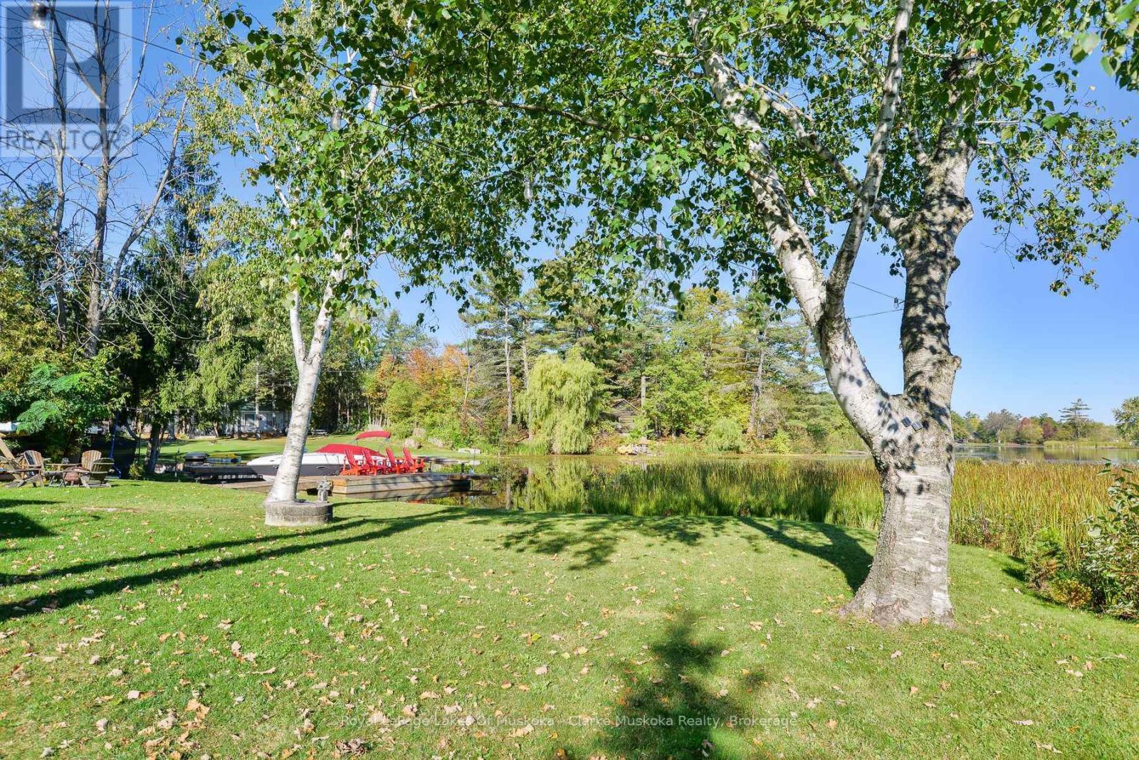 37 Mintens Lane, Georgian Bay (Baxter), ON - Outdoor