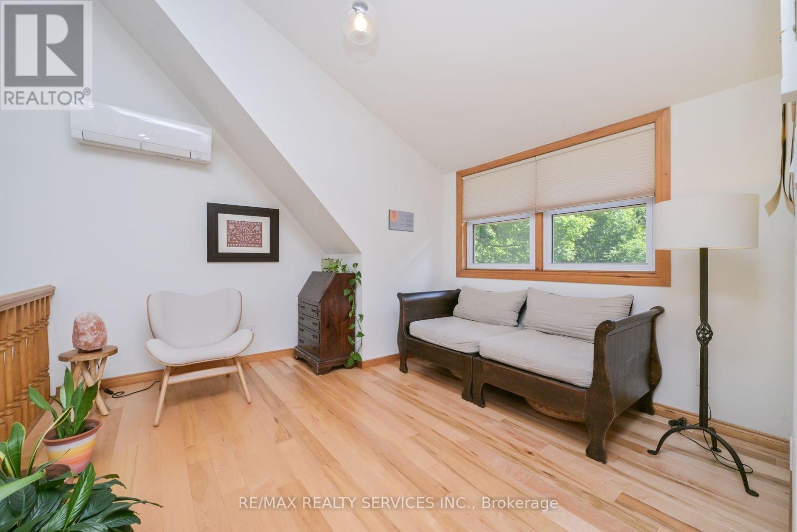 1 Mountainview Road, Mulmur, ON - Indoor