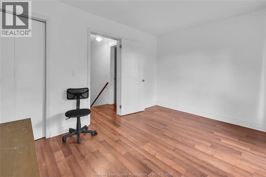 304 Langlois Avenue, Windsor, ON - Indoor Photo Showing Other Room