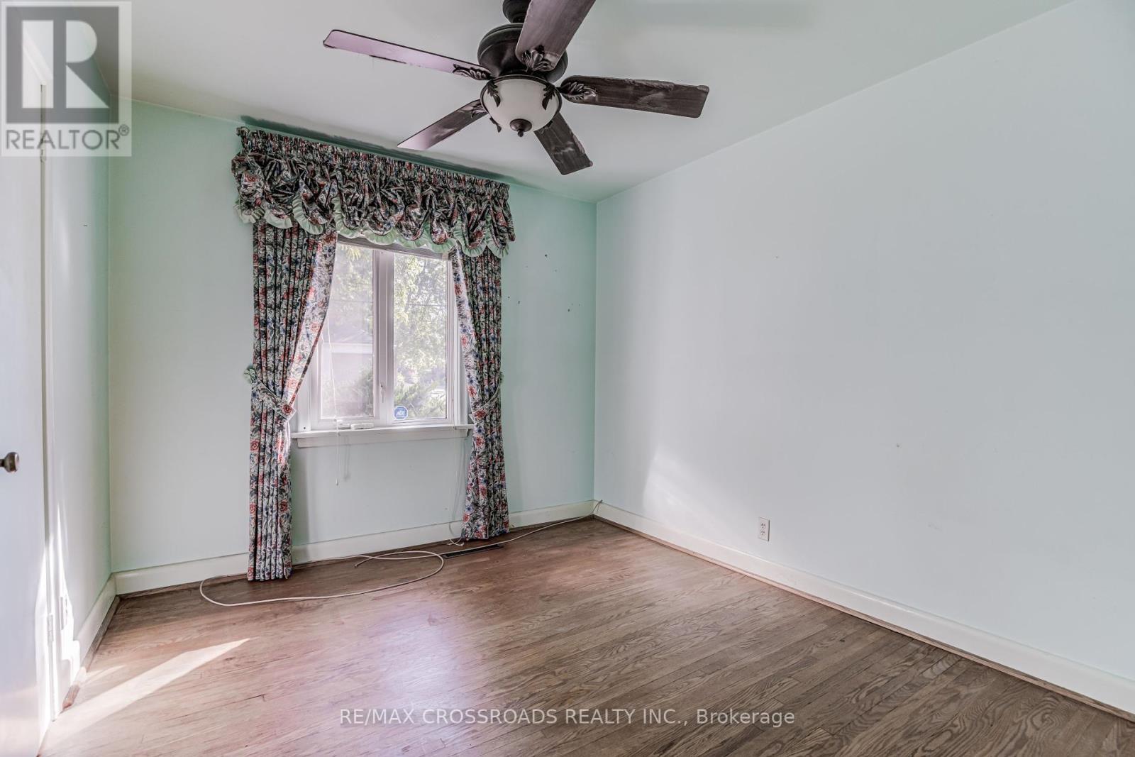 156 Florence Avenue, Toronto, ON - Indoor Photo Showing Other Room